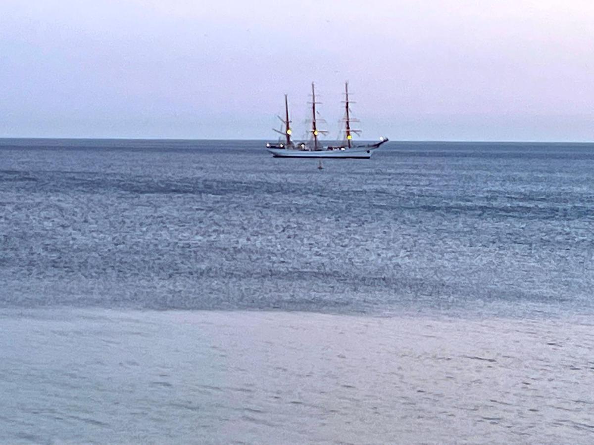 O Som Das Ondas - Vista Soberba De Mar Sesimbra Luaran gambar