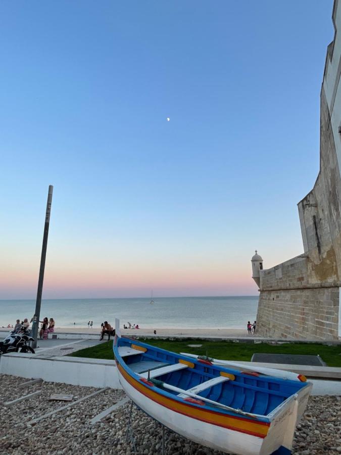 O Som Das Ondas - Vista Soberba De Mar Sesimbra Luaran gambar